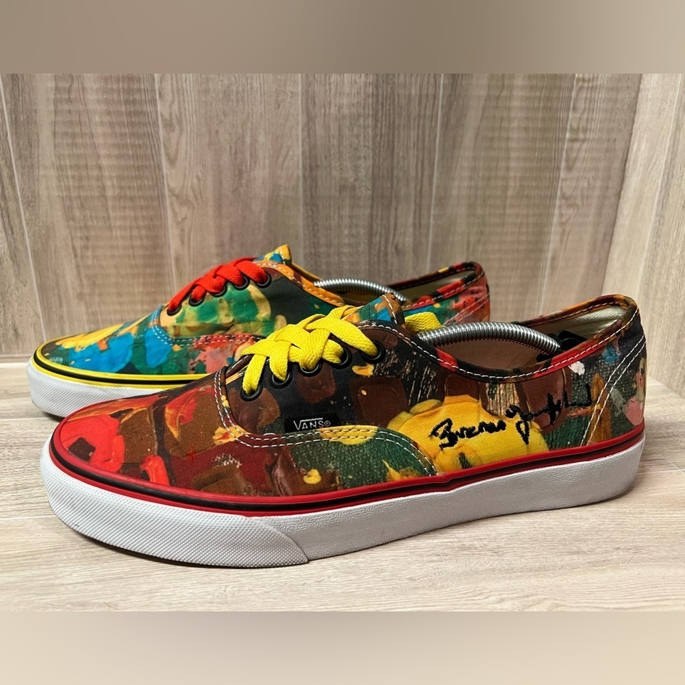 👩🏿‍🎨🎨 Vans Authentic MOCA Collaboration Brenna Youngblood Democratic Dollar